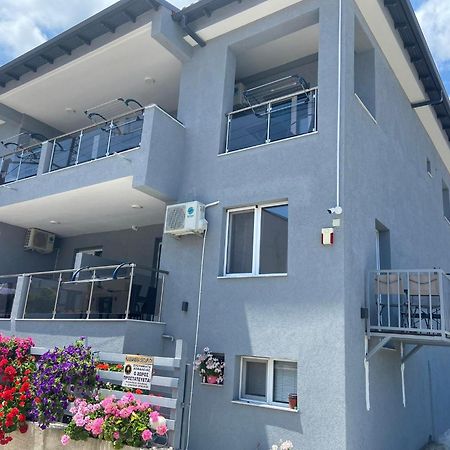 Apartments Miki Polychrono Ngoại thất bức ảnh