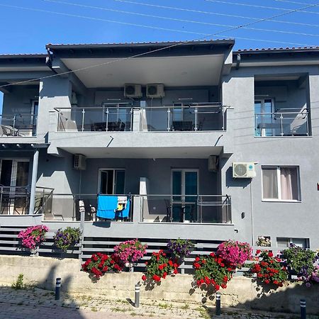 Apartments Miki Polychrono Ngoại thất bức ảnh