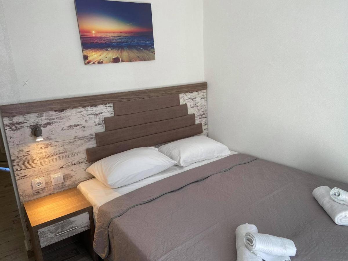 Apartments Miki Polychrono Ngoại thất bức ảnh