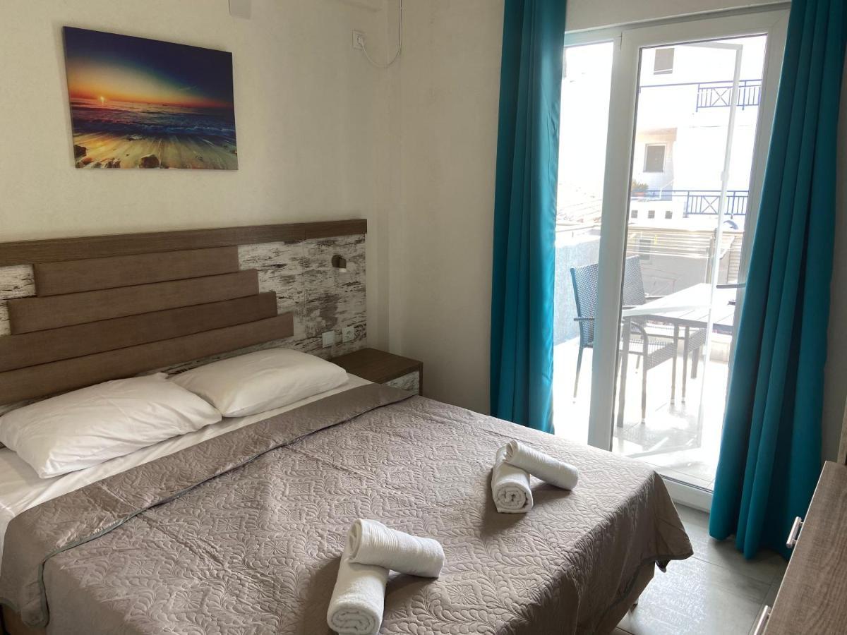Apartments Miki Polychrono Ngoại thất bức ảnh