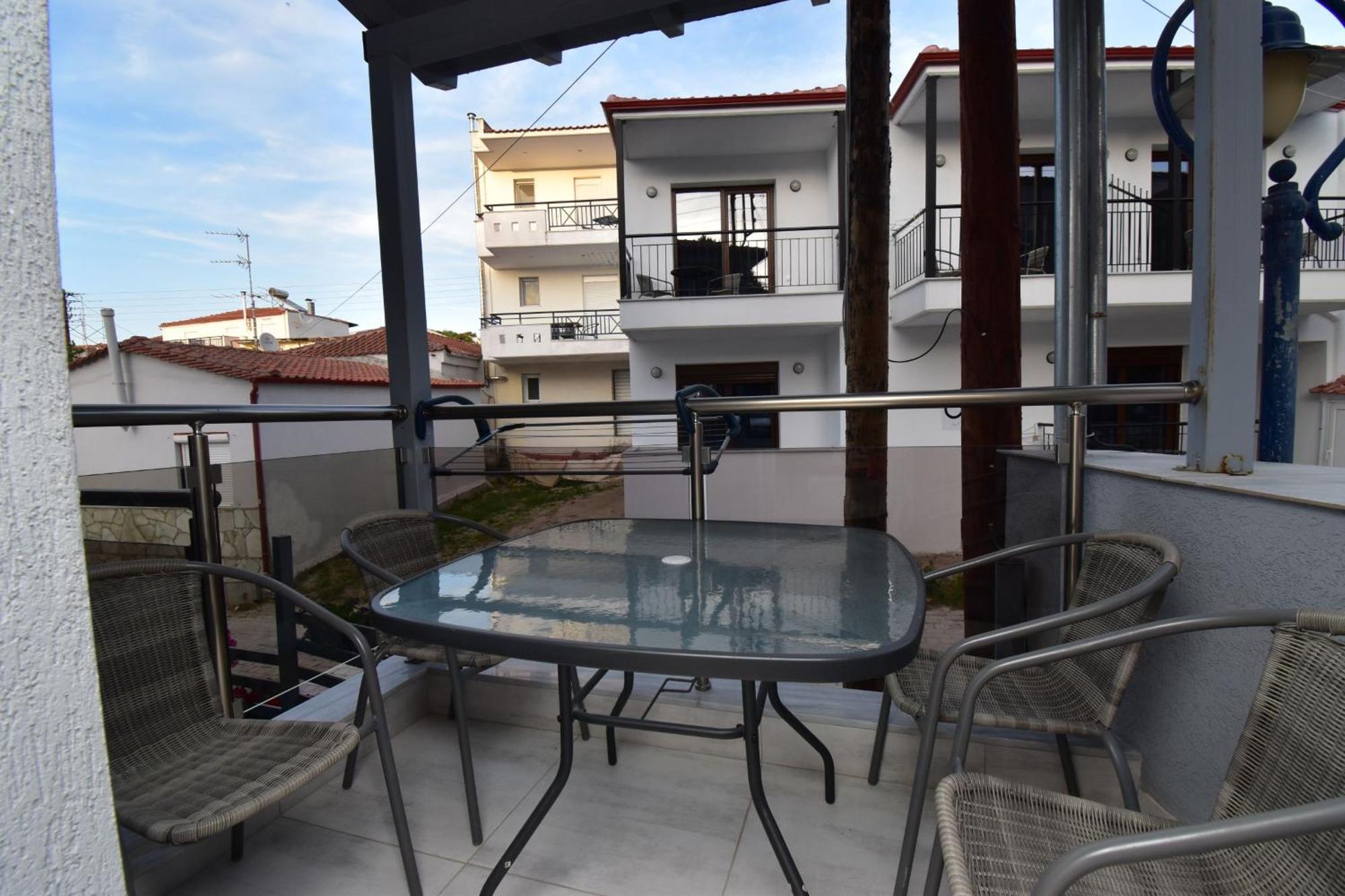 Apartments Miki Polychrono Ngoại thất bức ảnh