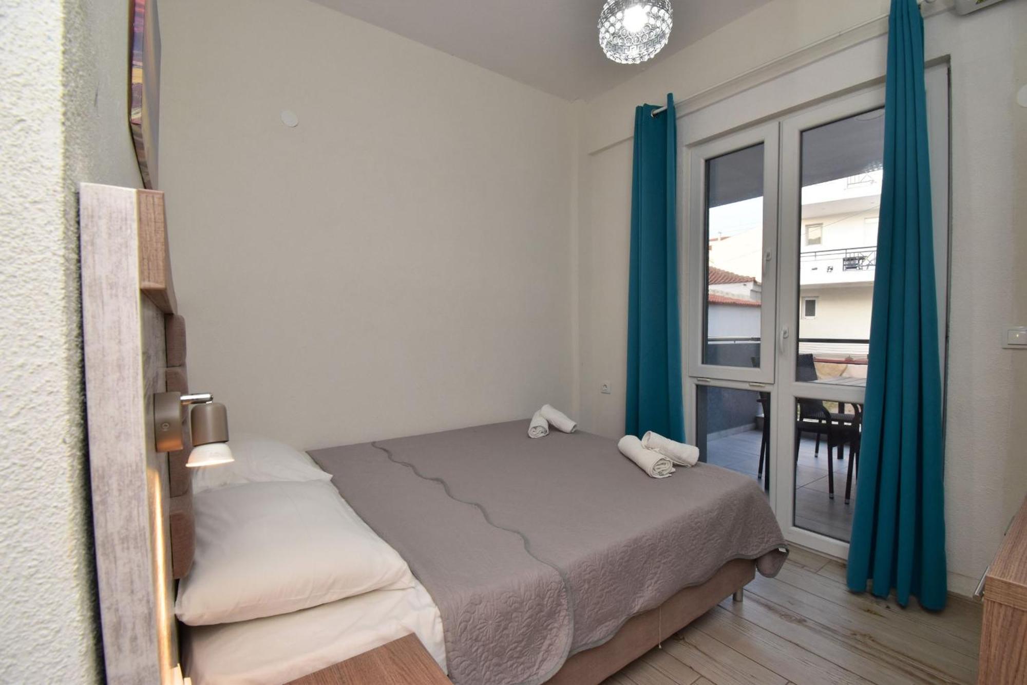 Apartments Miki Polychrono Ngoại thất bức ảnh